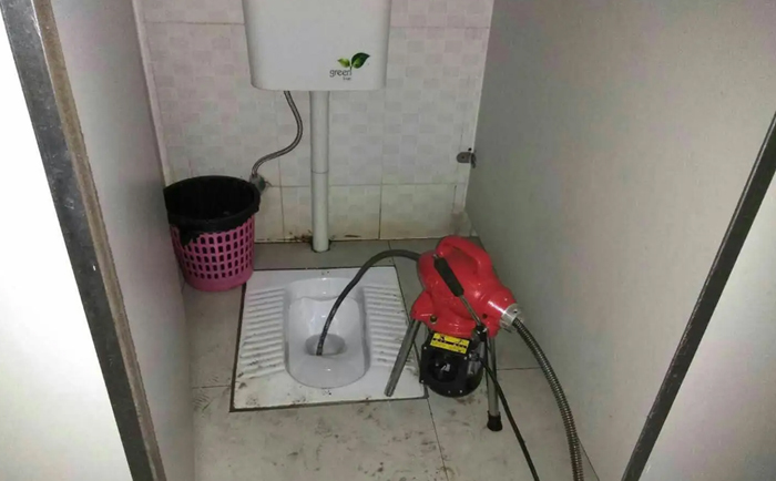阜平蹲便疏通